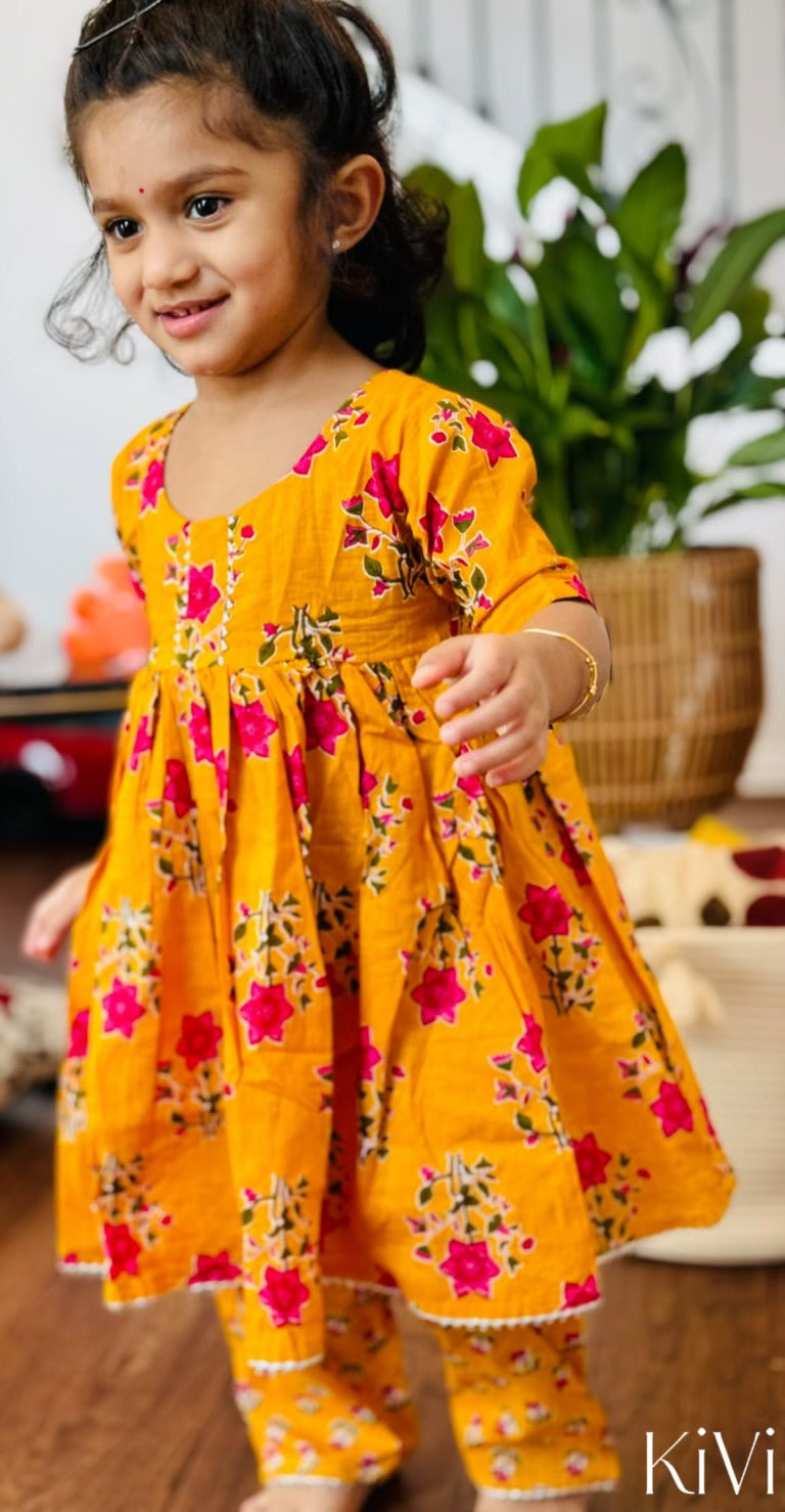 Baby Girls Floral Printed Yellow Kurti Set