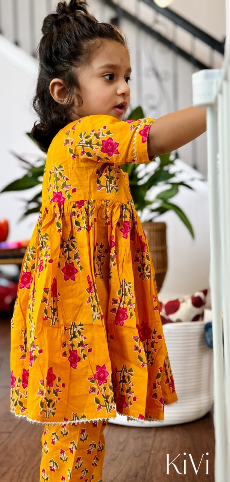 Baby Girls Floral Printed Yellow Kurti Set