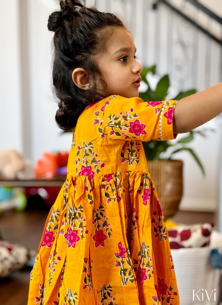 Baby Girls Floral Printed Yellow Kurti Set