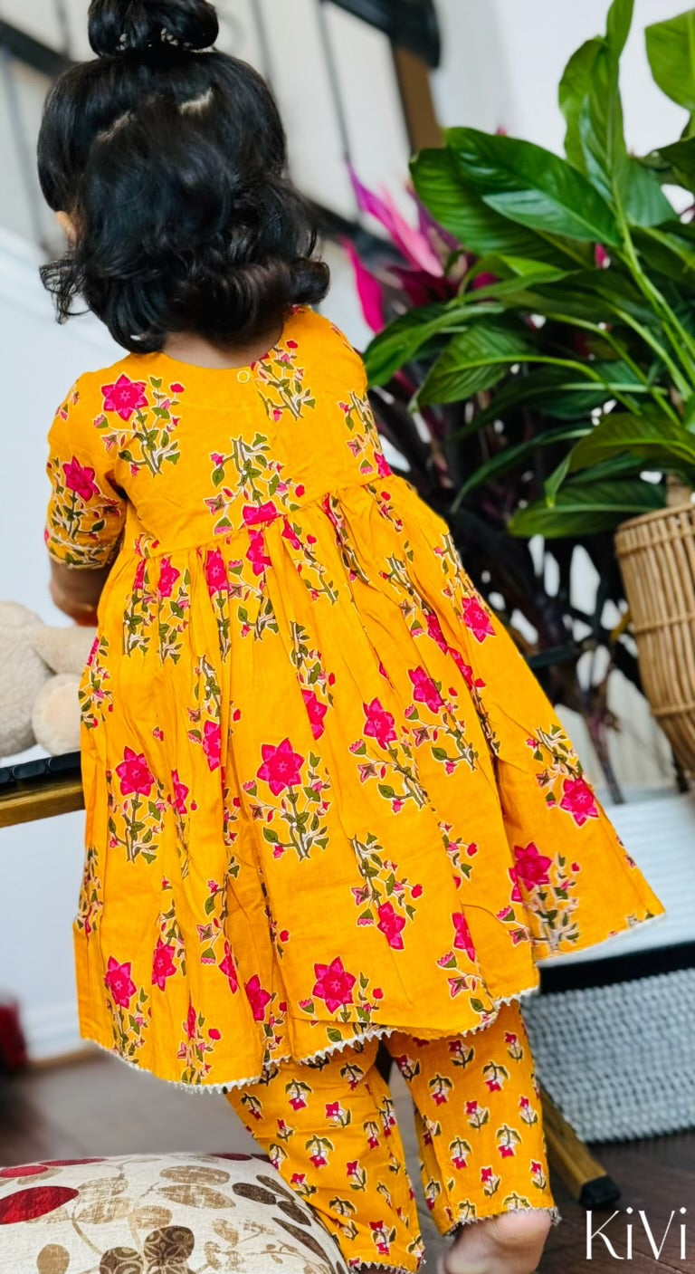 Baby Girls Floral Printed Yellow Kurti Set